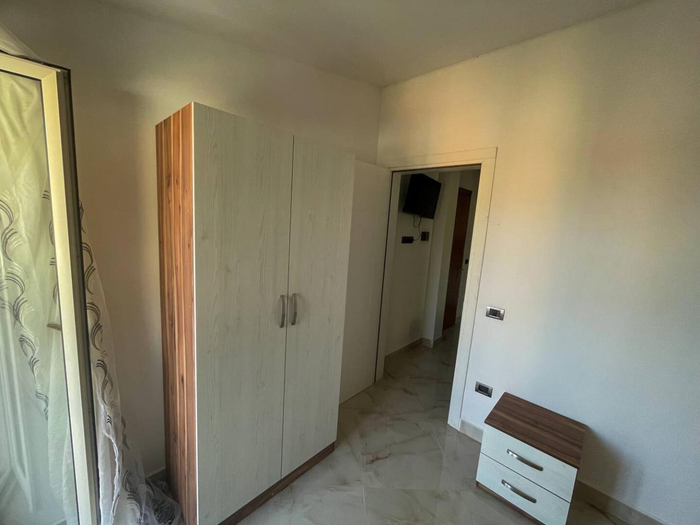 Apartahotel Dhoma Plazhi Parajsa *
