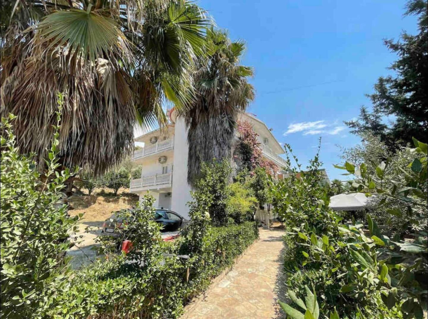 Dhoma Plazhi Parajsa Apartahotel Spille